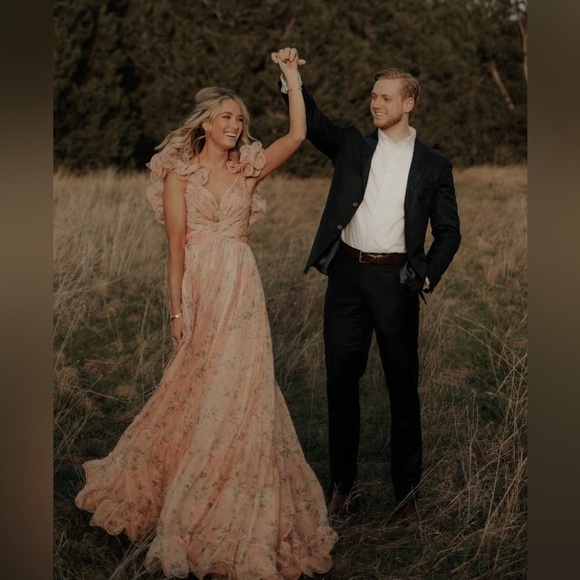 Mac Duggal 67803 Floral Chiffon Cutout Ruffle Shoulder Ball Gown Maxi Dress sz 8 - Picture 11 of 15